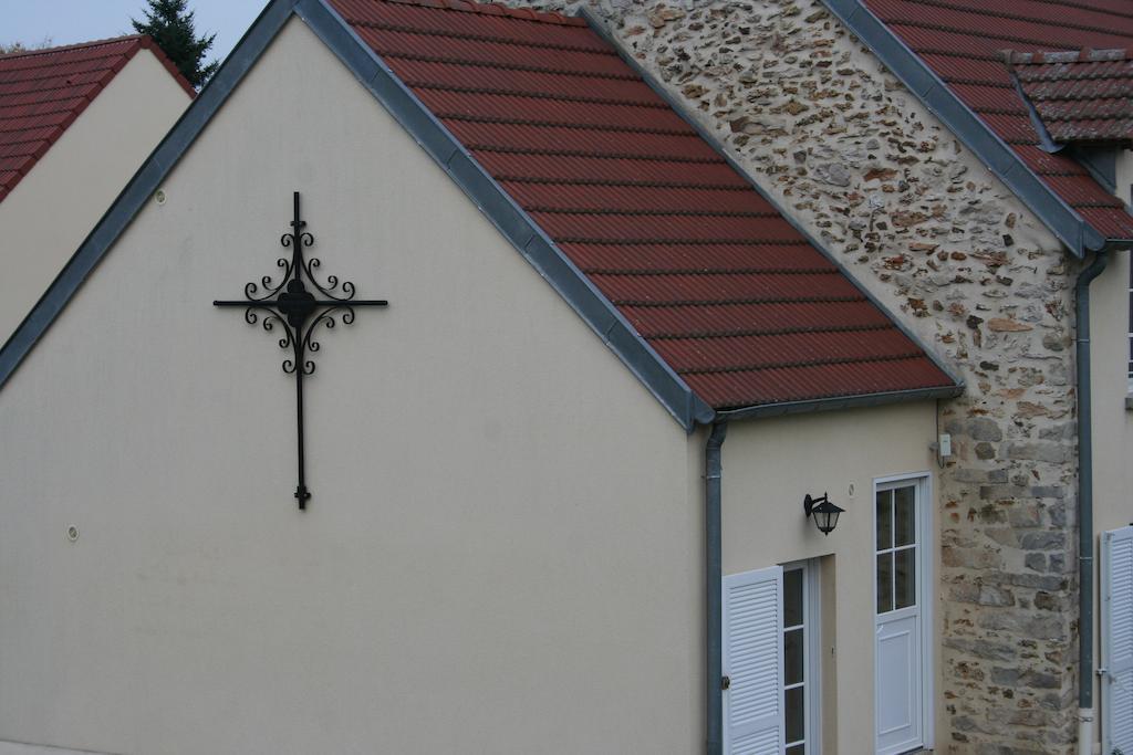 La Croix De La Jarrie Villa Châtres Exterior foto